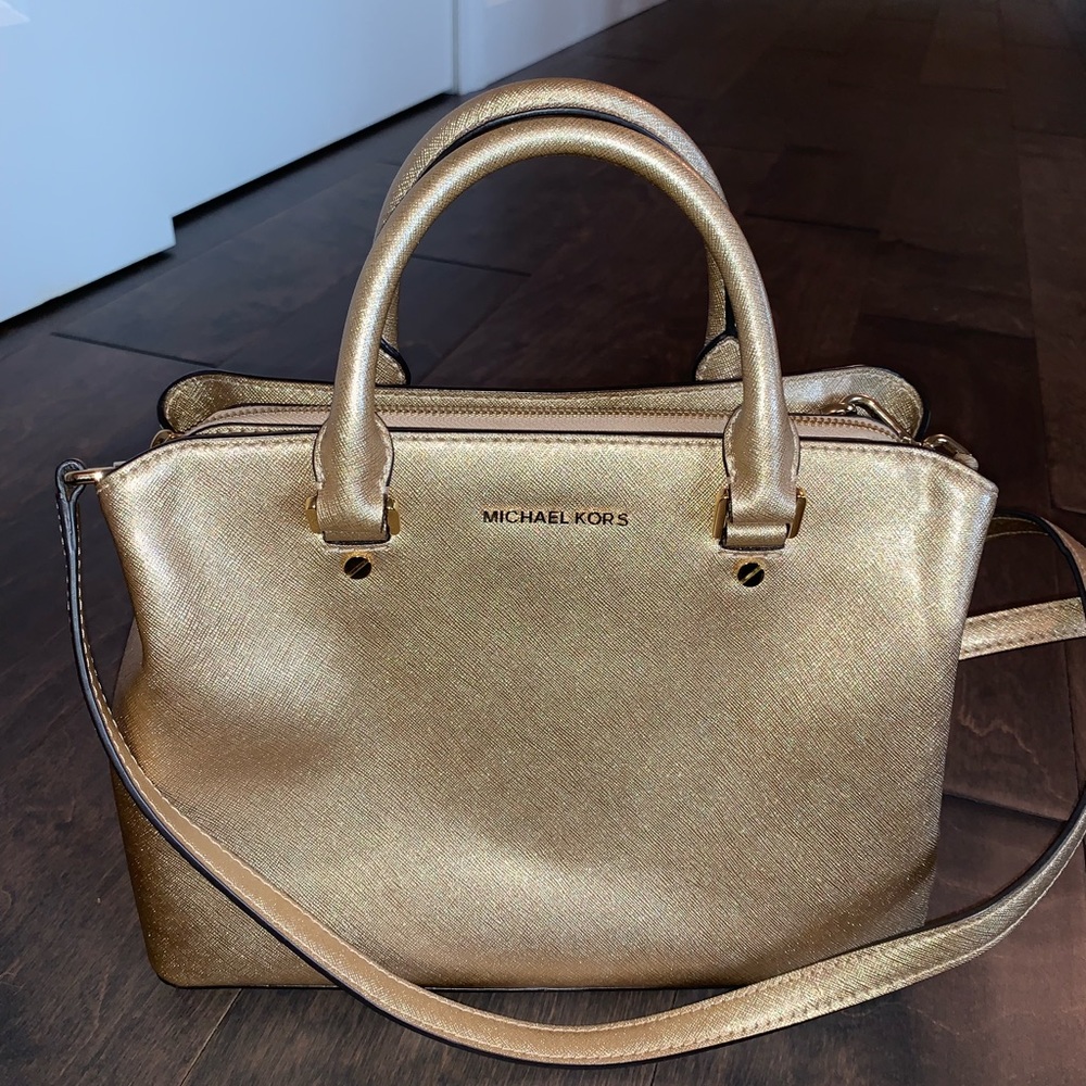 Michael Kors purse